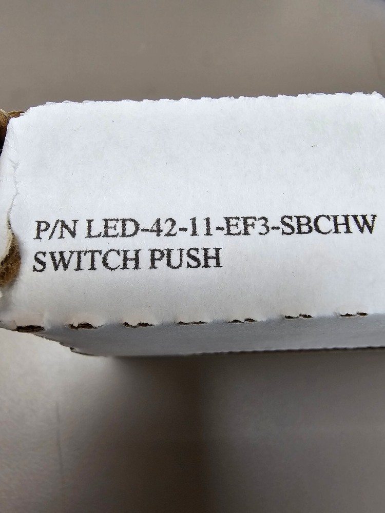 LED-42-11-EF3-SBCHW SWITCH PUSH