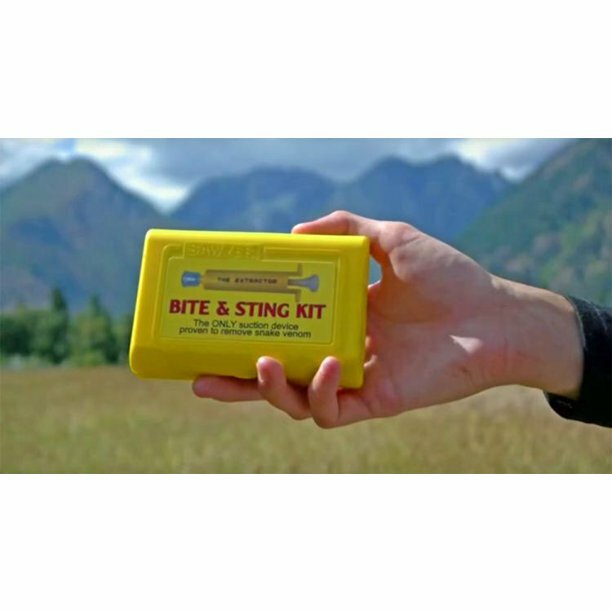 Sawyer Extractor Pump Snake Bite and Sting Kit
