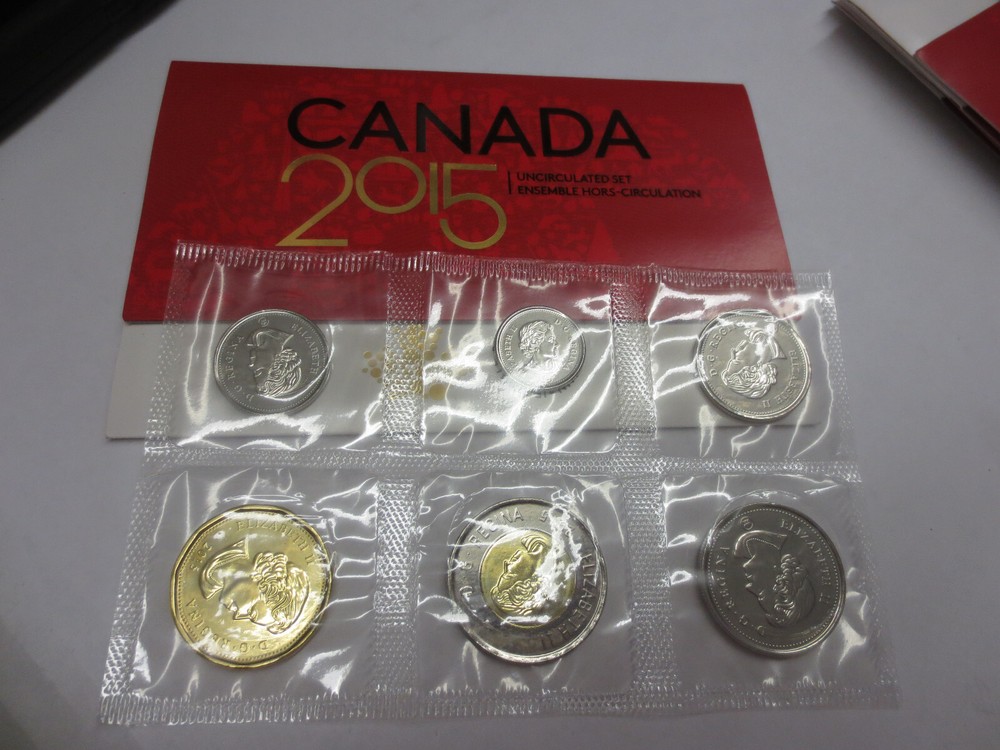 2015 RCM Canada Mint Set w/ Envelope