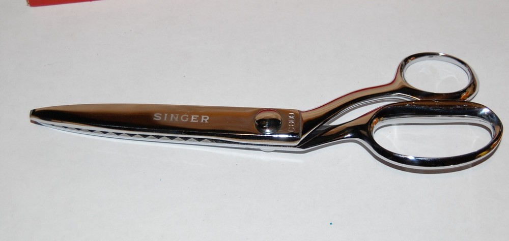 Vintage Singer Pinking Shears C809
