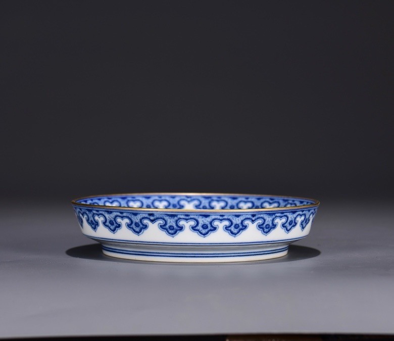 6.6''YongZheng Marked Blue white Porcelain dragon loong beast Tray Dish Plate