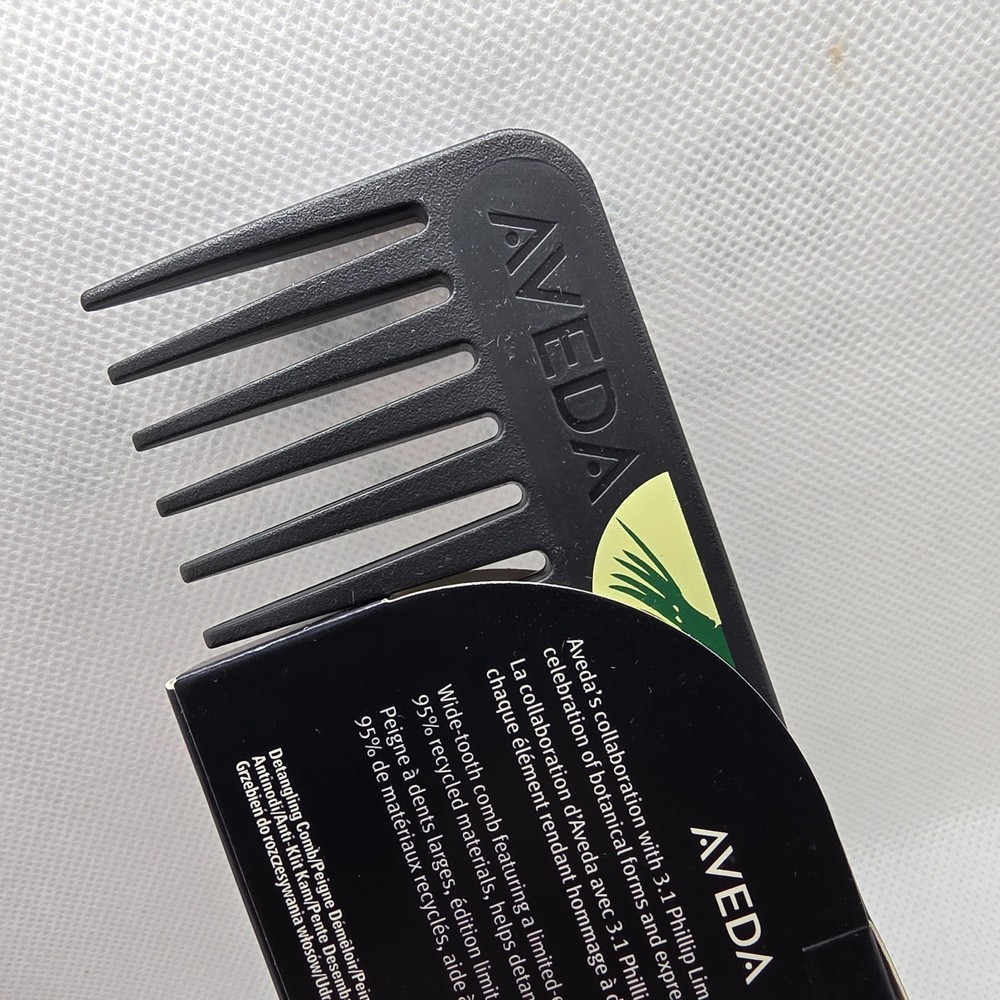 Aveda 3.1 Phillip Lim Detangling Comb - Limited Edition