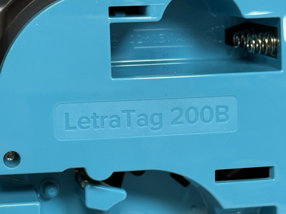 Dymo 200B LetraTag Bluetooth Wireless Label Maker w/Box & Instructions - Works