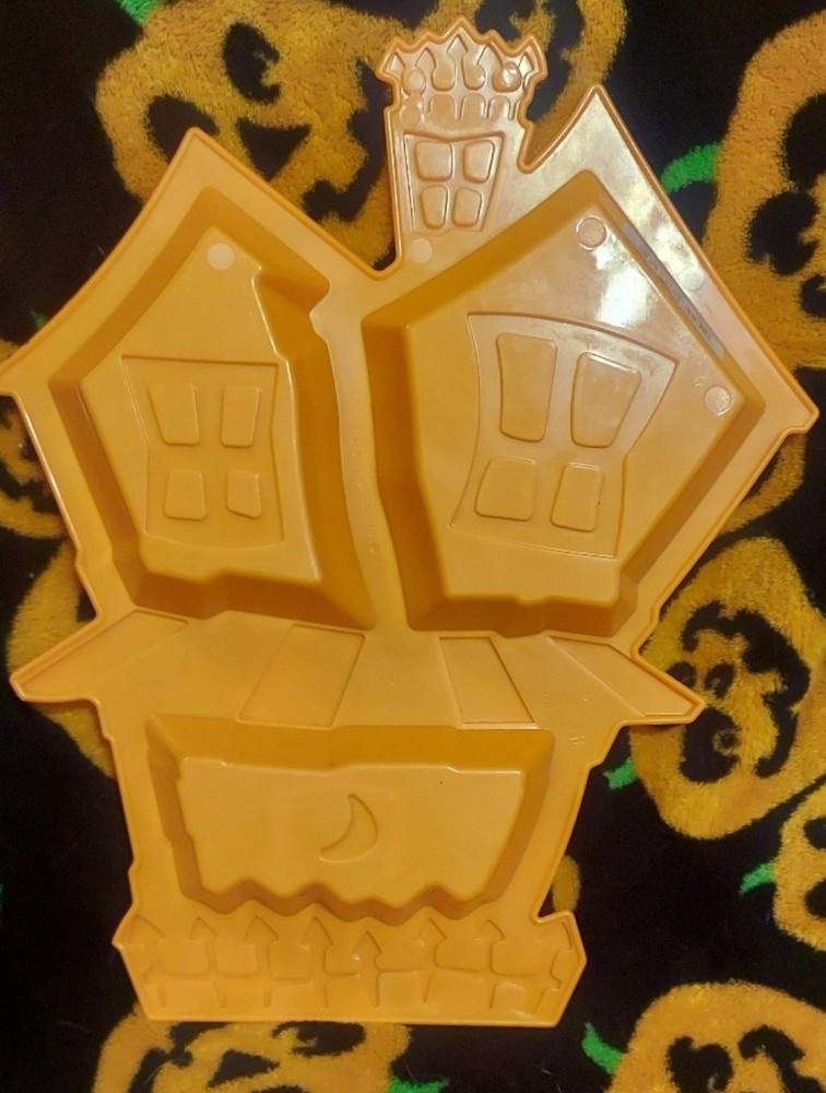 Orange halloween haunted house plastic tray
