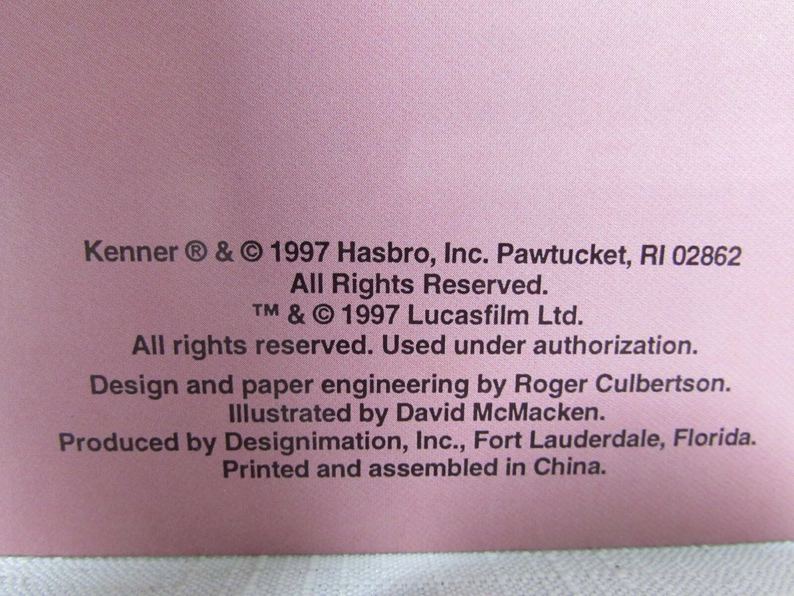 1997 STAR WARS Action Figure MAIL-AWAY Mos Eisley Cantina POP-UP Diorama Playset