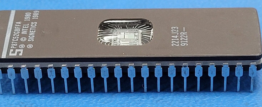 (1PC) P87C52GBFFA SIGNETICS WINDOW EPROM CDIP-40