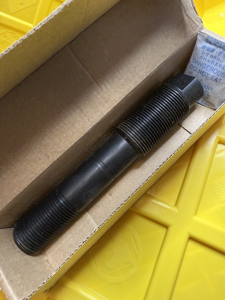 GREENLEE 3026AV REPLACEMENT DRAW STUD BOLT 1-1/8"