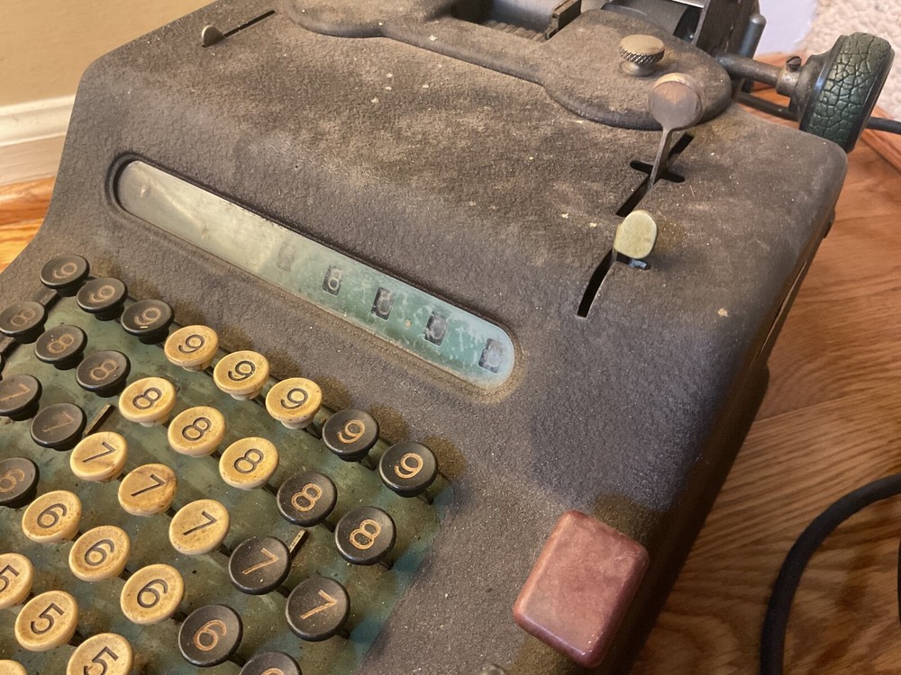 Allen & Wales Model E Adding Machine 1958 Tested Does Turn On