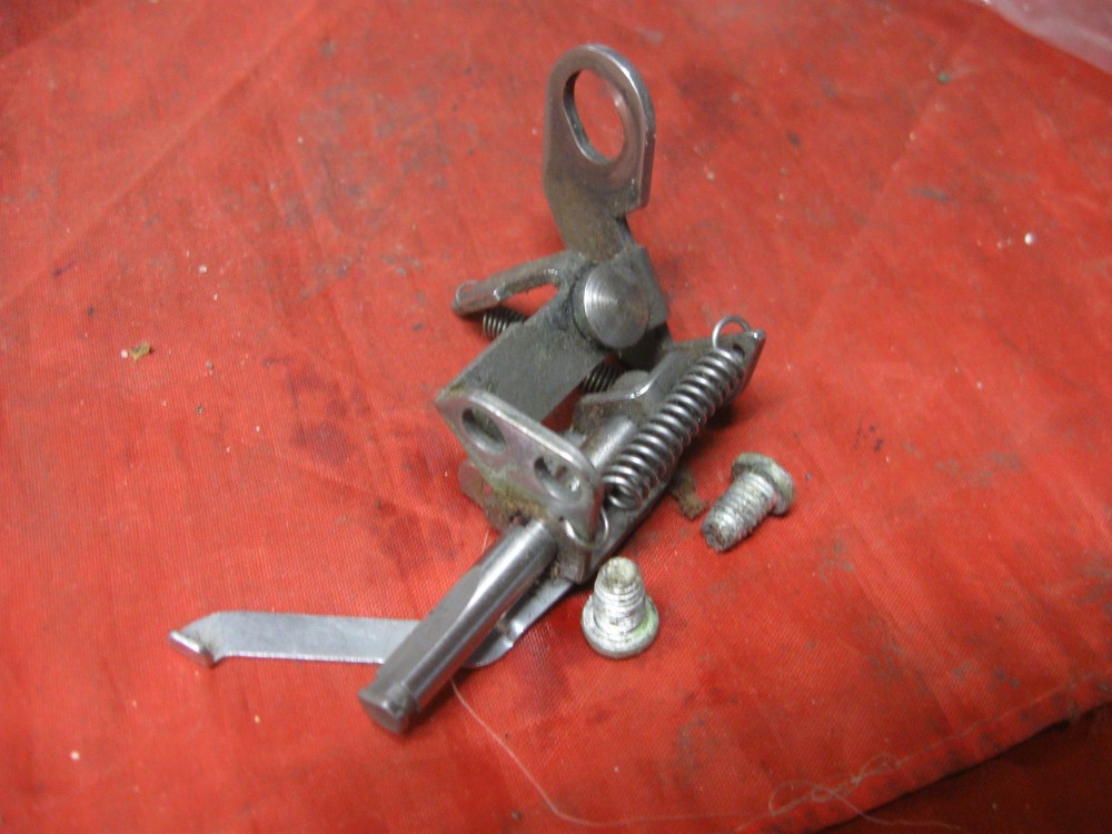Singer 604E 600E 603E Touch & Sew Sewing Machine Bobbin Winder Push Button