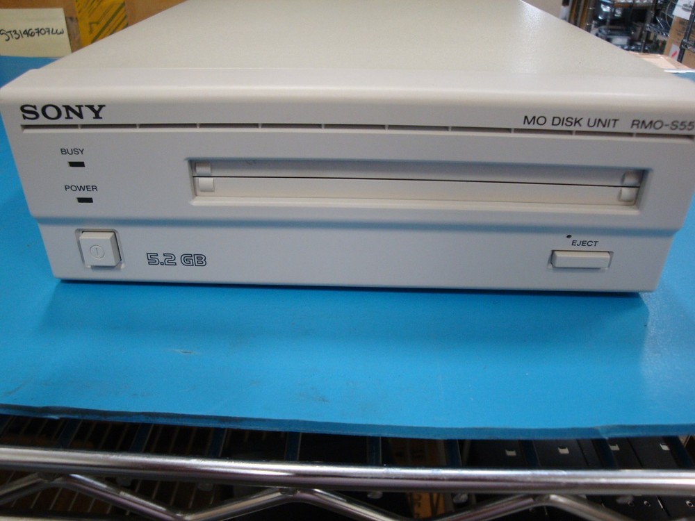 Sony RMO-S551SD External SCSI MO Drive 5.2GB