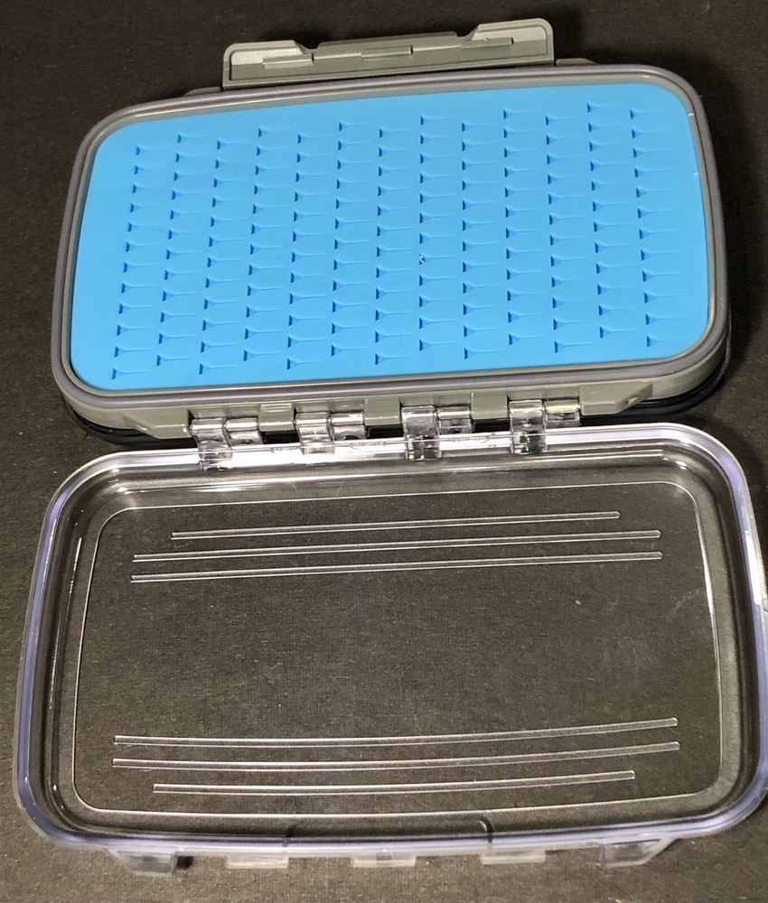FLICON DOUBLE SIDED SILICON FLY BOX. DURABLE & WATERPROOF. 312 FLY CAPACITY.