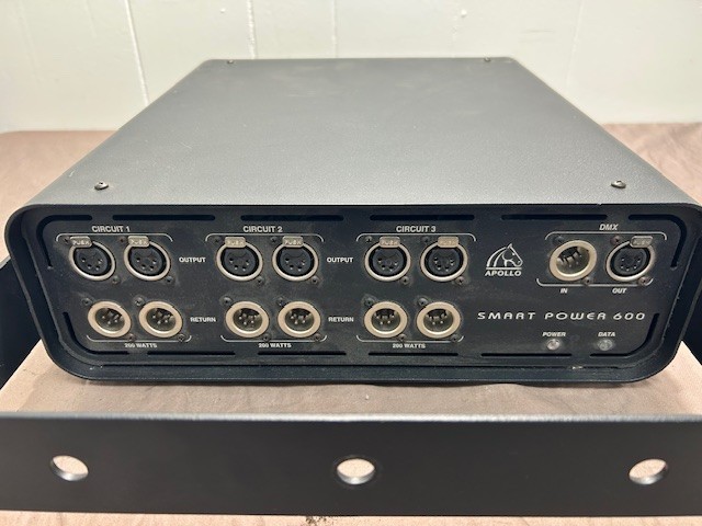 STAGE LIGHTING POWER SUPPLY UNIT, APOLLO SMART POWER 600