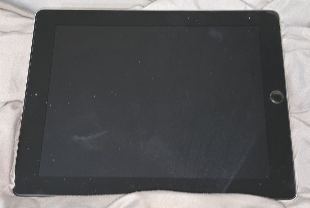 Excellent Older Apple iPad-A1548-Please READ!