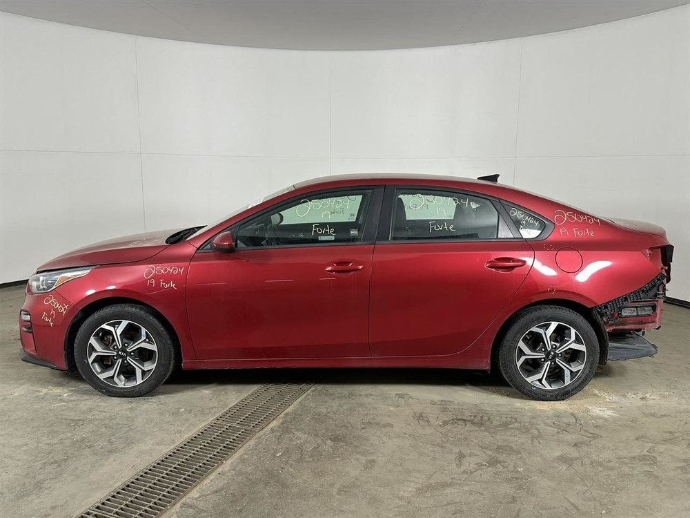 Camera/Projector Hatchback Camera Front Fits 19-24 FORTE 2764708
