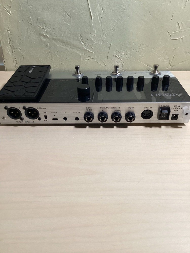 Donner Arena 2000 Guitar Multi-Effects Pedal