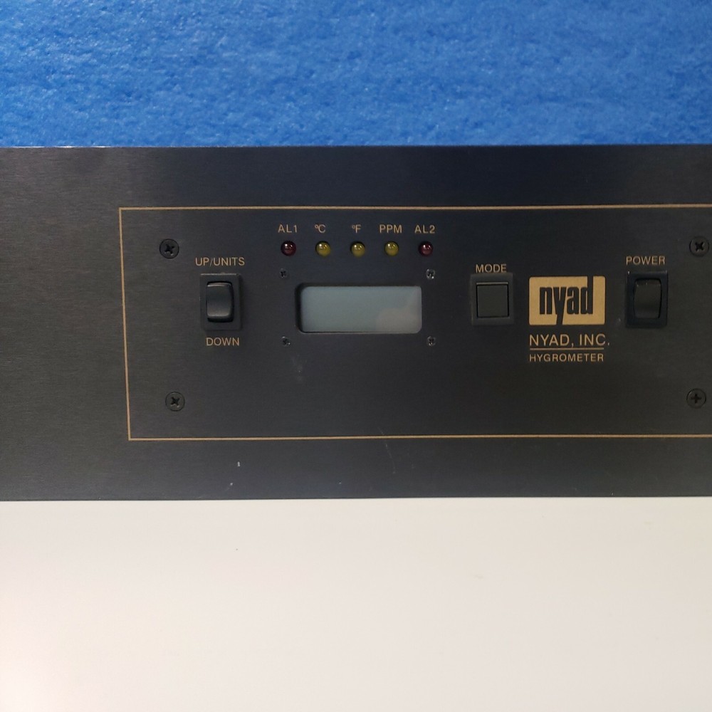 NYAD MA-130D Hygrometer 19" Panel mount