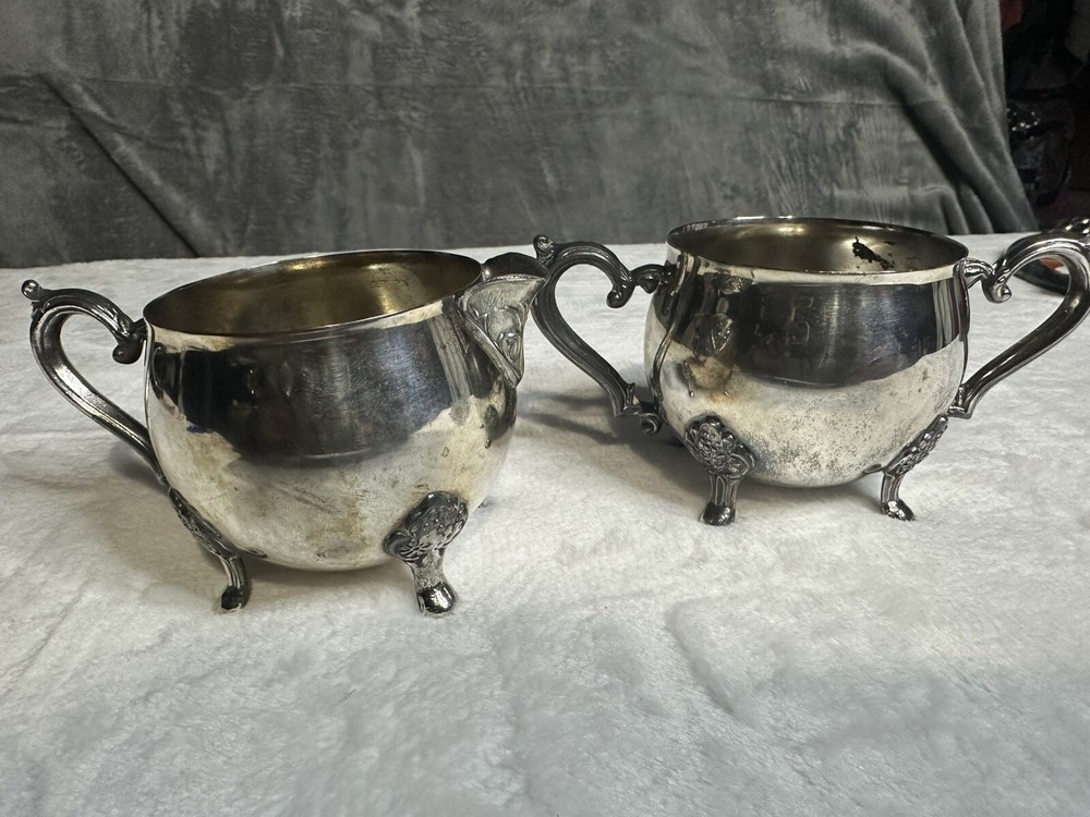 Leonard Silver/Silver Plate Creamer and Sugar Set