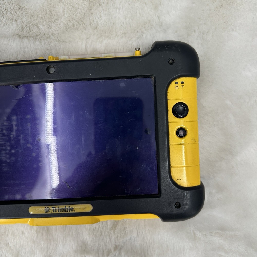 Trimble Yuma Tablet 7in Multi Touchscreen GPS Rugged Computer Parts ONLY READ