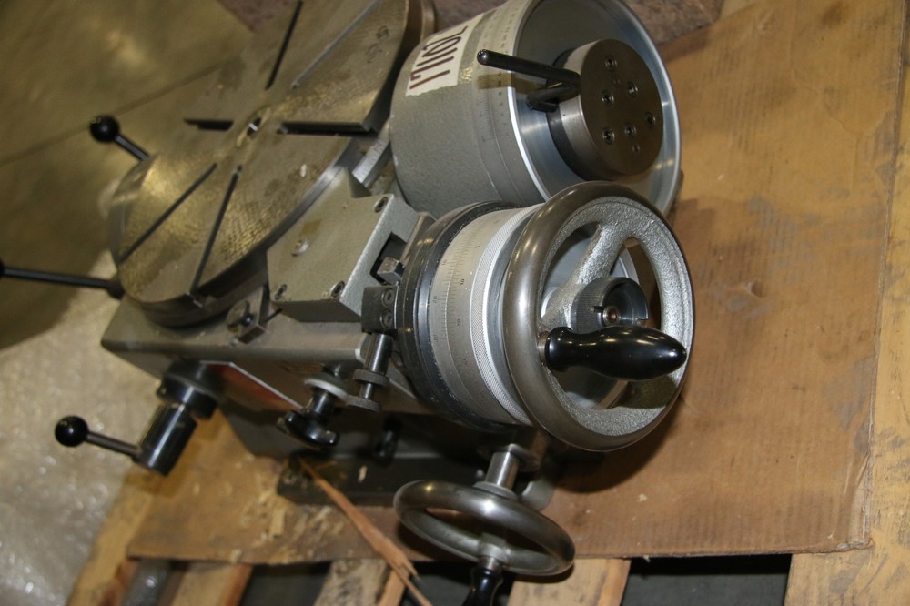 International Tool 13" Rotary Table - 17102