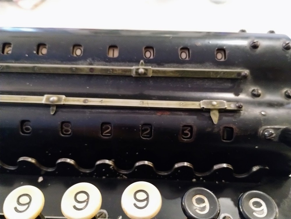 Antique fully working 1918 Monroe Calculator Model G / Adding Machine