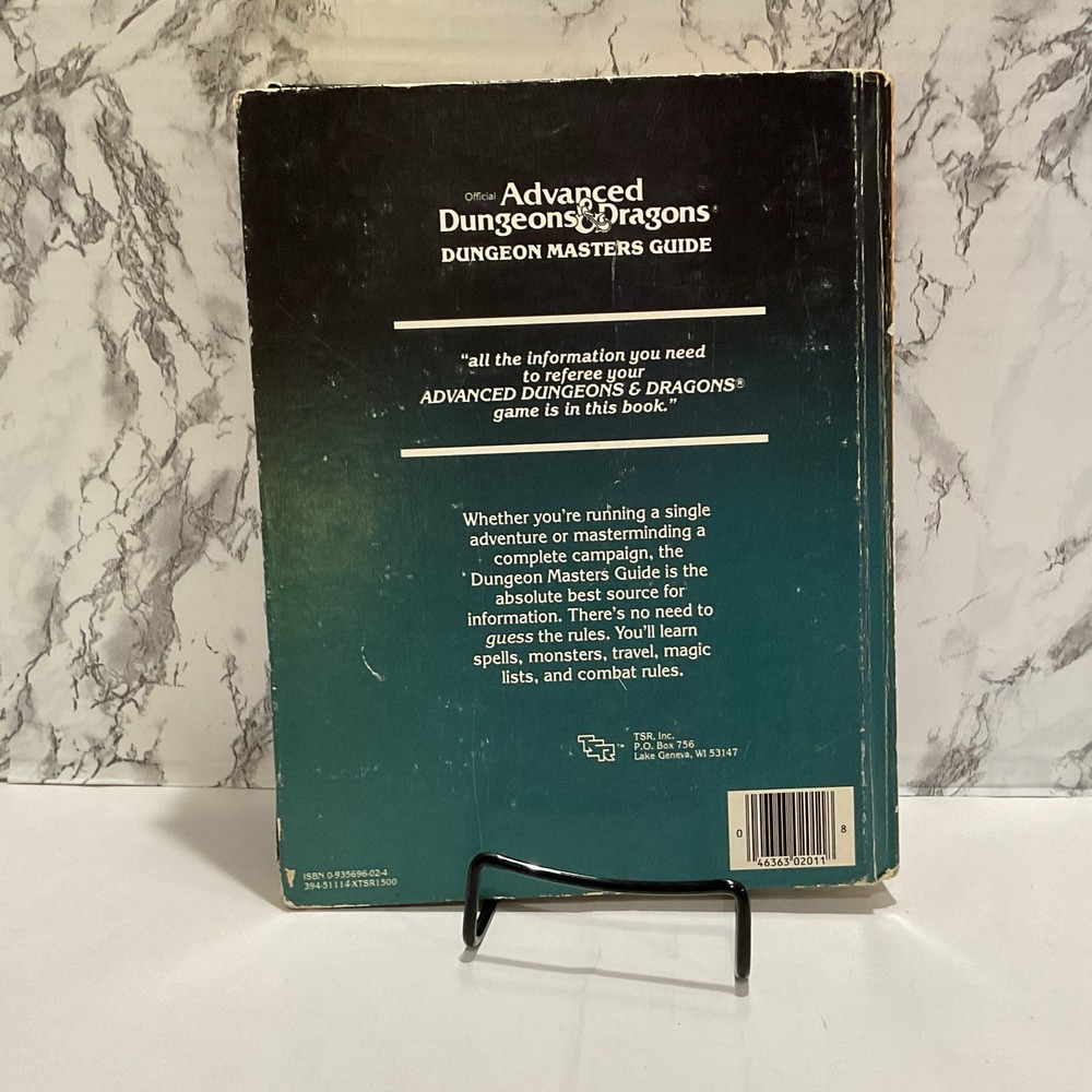 Official Advanced Dungeons & Dragons Dungeon Masters Guide