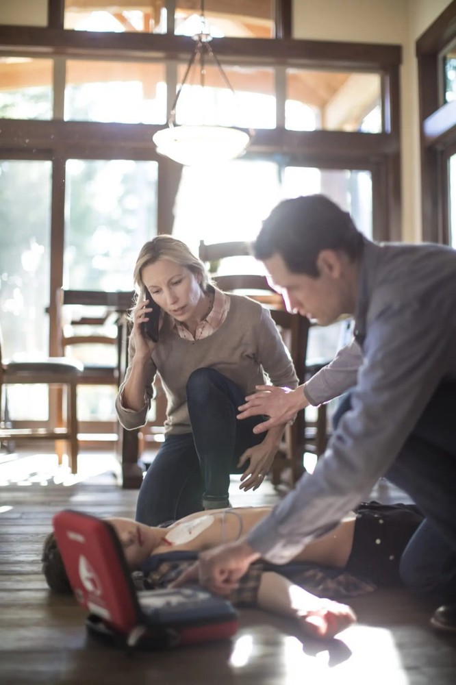 Philips HeartStart HS1 OnSite AED Defibrillator