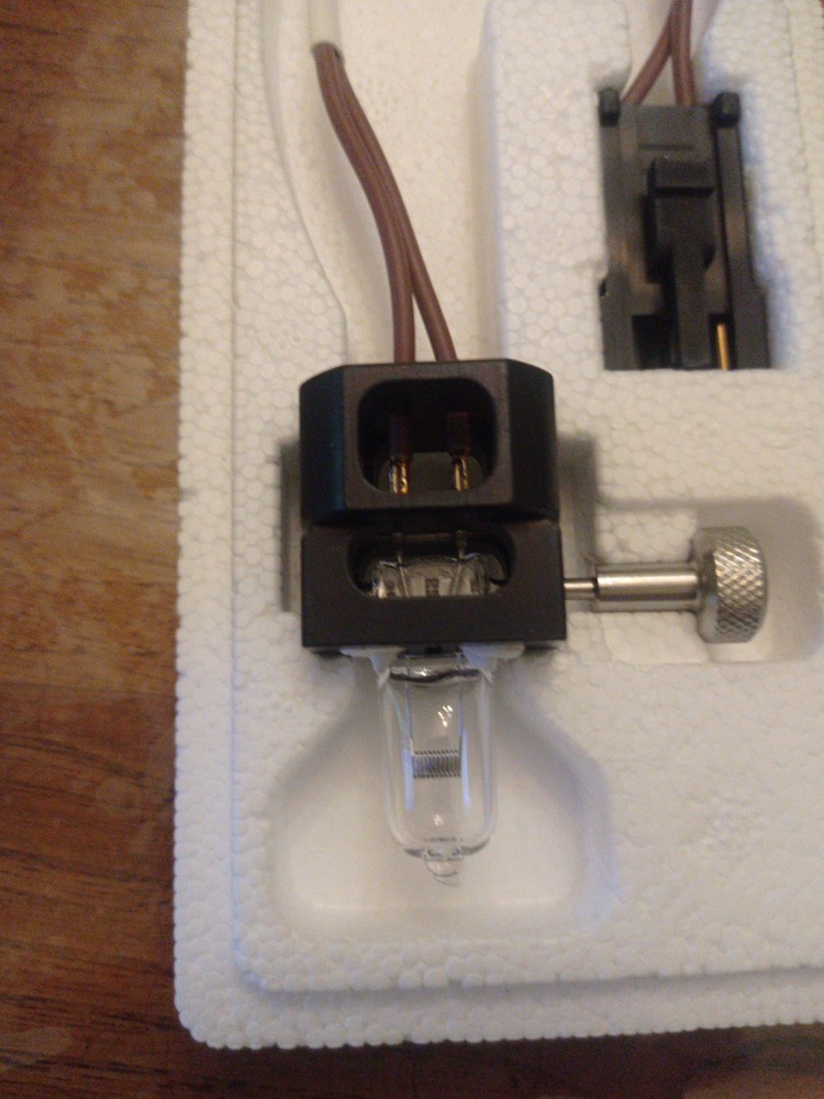 Roche Integra Lamp