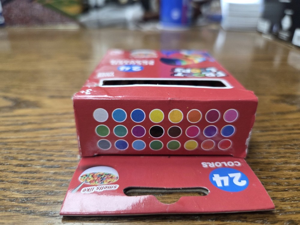 Front Loops Scented Crayons 24pack