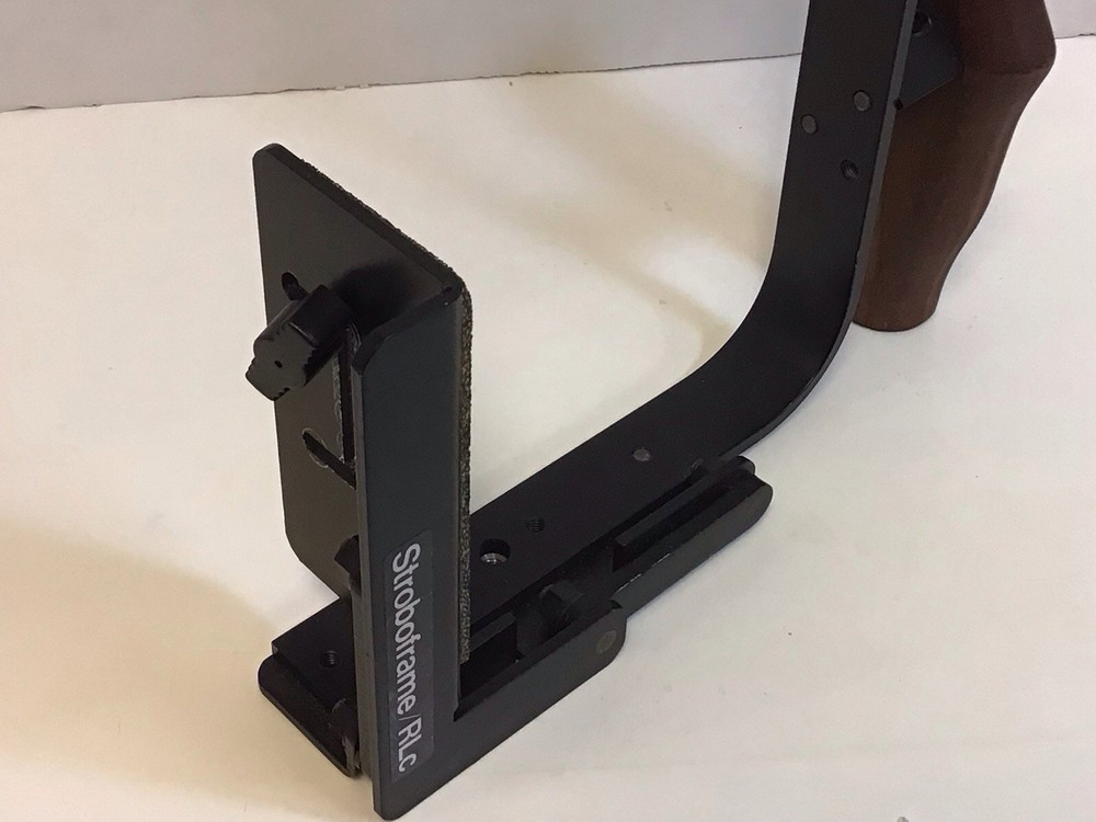 STROBOFRAME RL/C Camera Flash Bracket Designed For 35mm & 645 Cameras