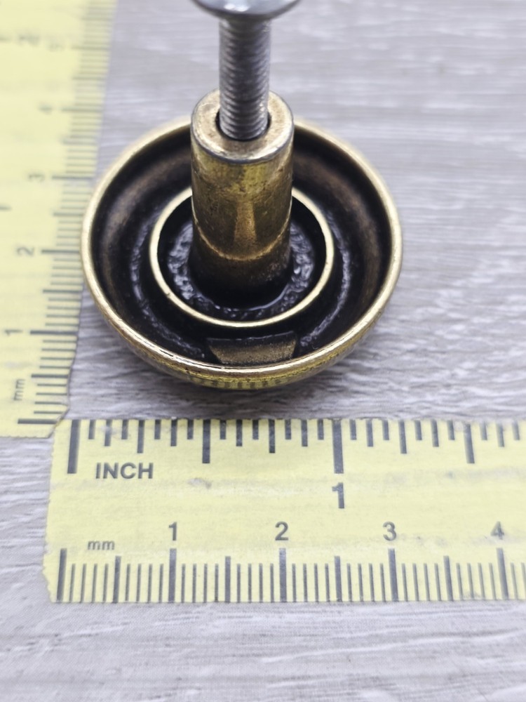 8 Vintage Brass Round Reclaimed Drawer Pulls Knobs With Hardware