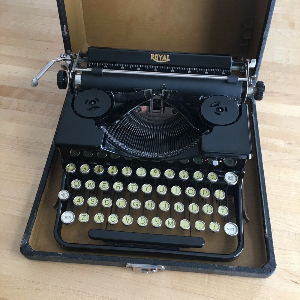 1933 Black Royal Model OT Portable Typewriter & Case, Pristine Working Condition