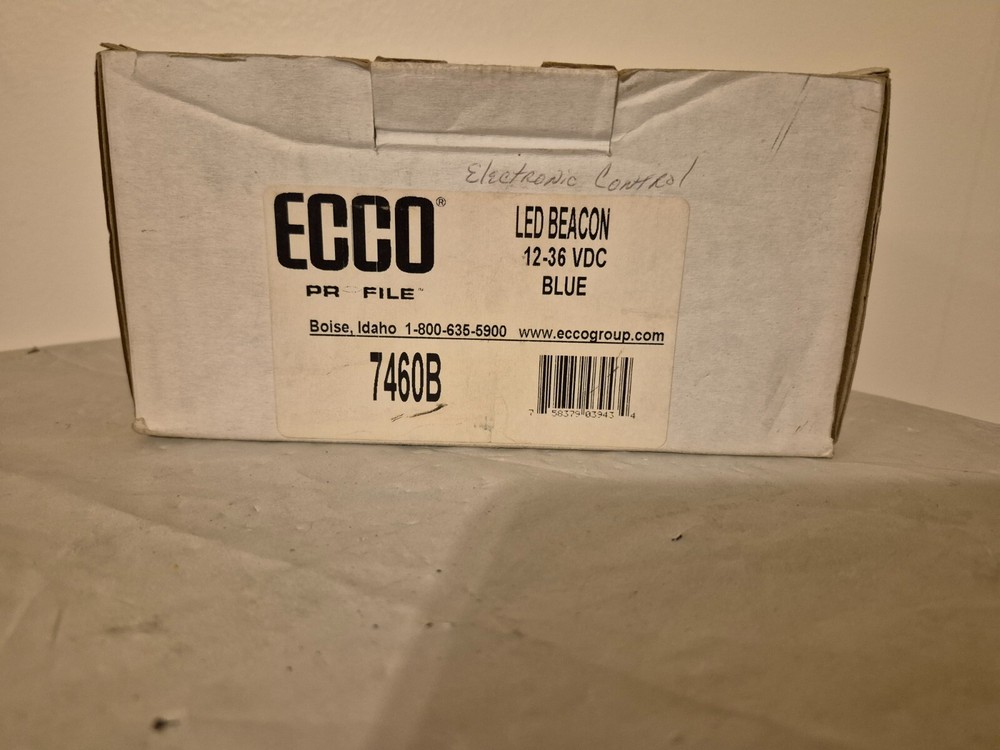 ECCO Directional Blue LED Strobe Light VigiLED II w/ Mount Bracket ED0001B