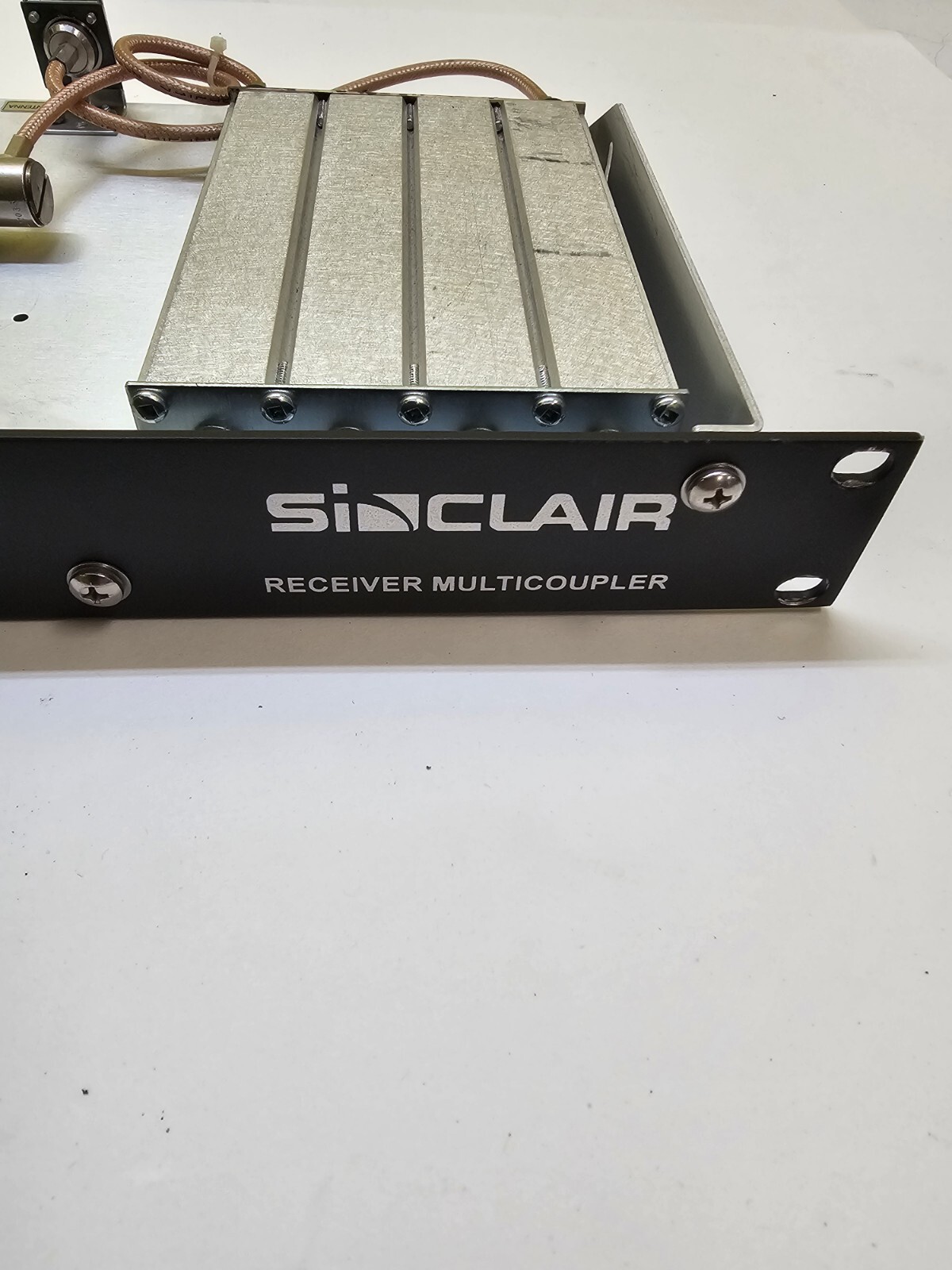 Sinclair RM305-204G1B UHF Receiver Multicoupler RM305