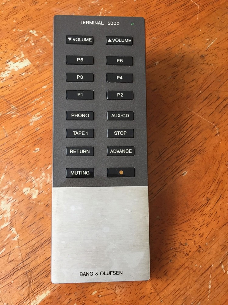 B&O Beocenter Bundle with accessories