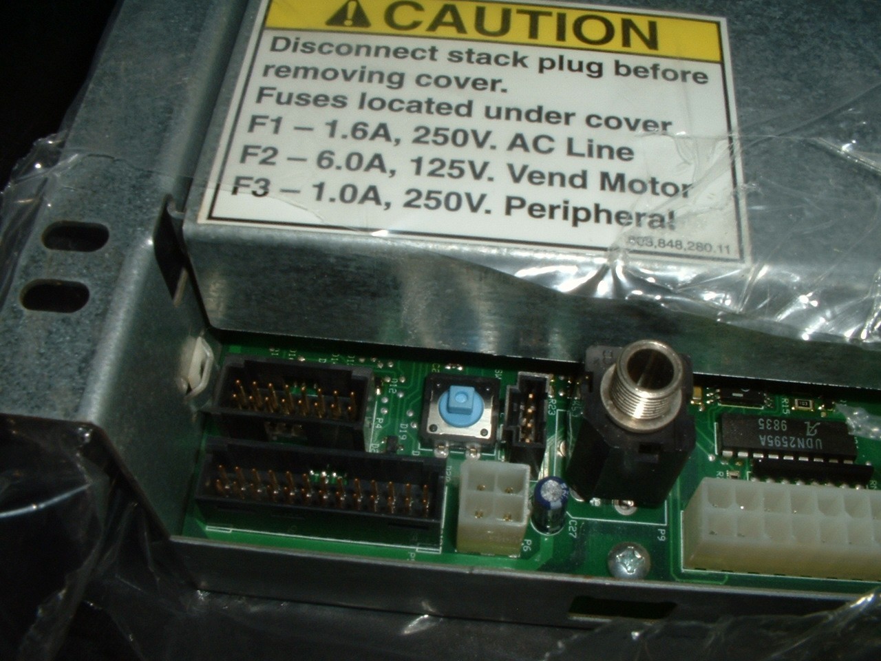 Dixie Narco PC board-model S2D E model, fits 276E, 501E, 600E - EProm 380-81