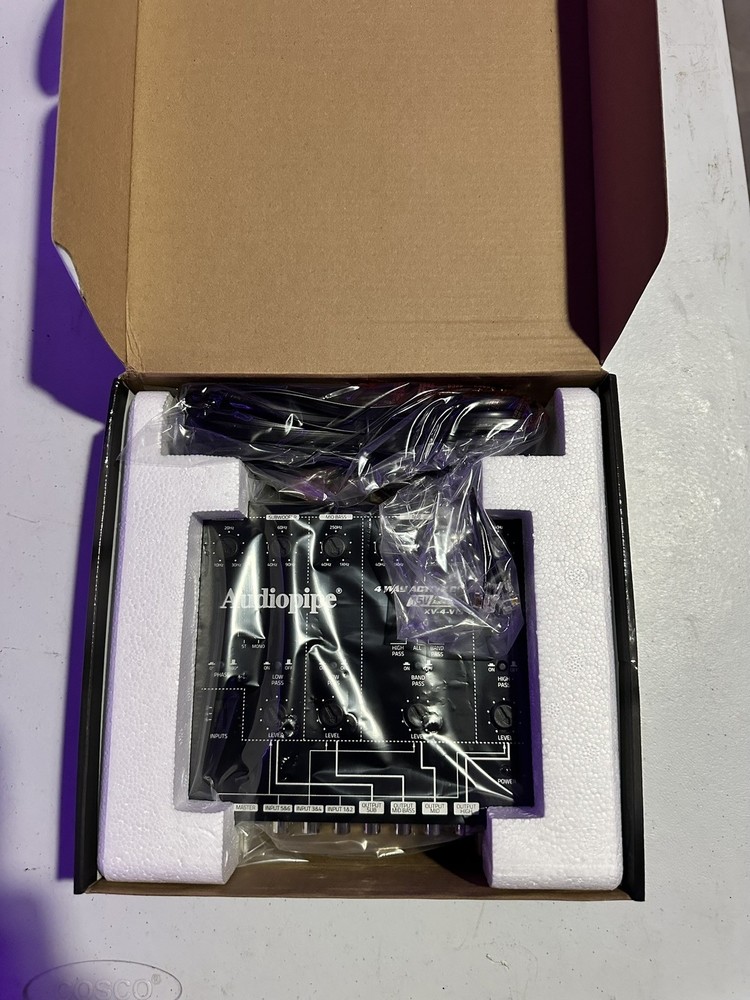 Audiopipe 4 Way Crossover 6 ch. Input 8 ch. Output