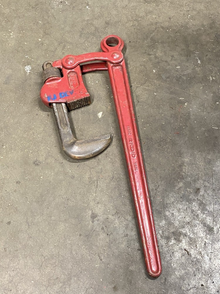RIDGID  Compound Leverage Pipe Wrench, Large Heavy Duty, Wrench Only