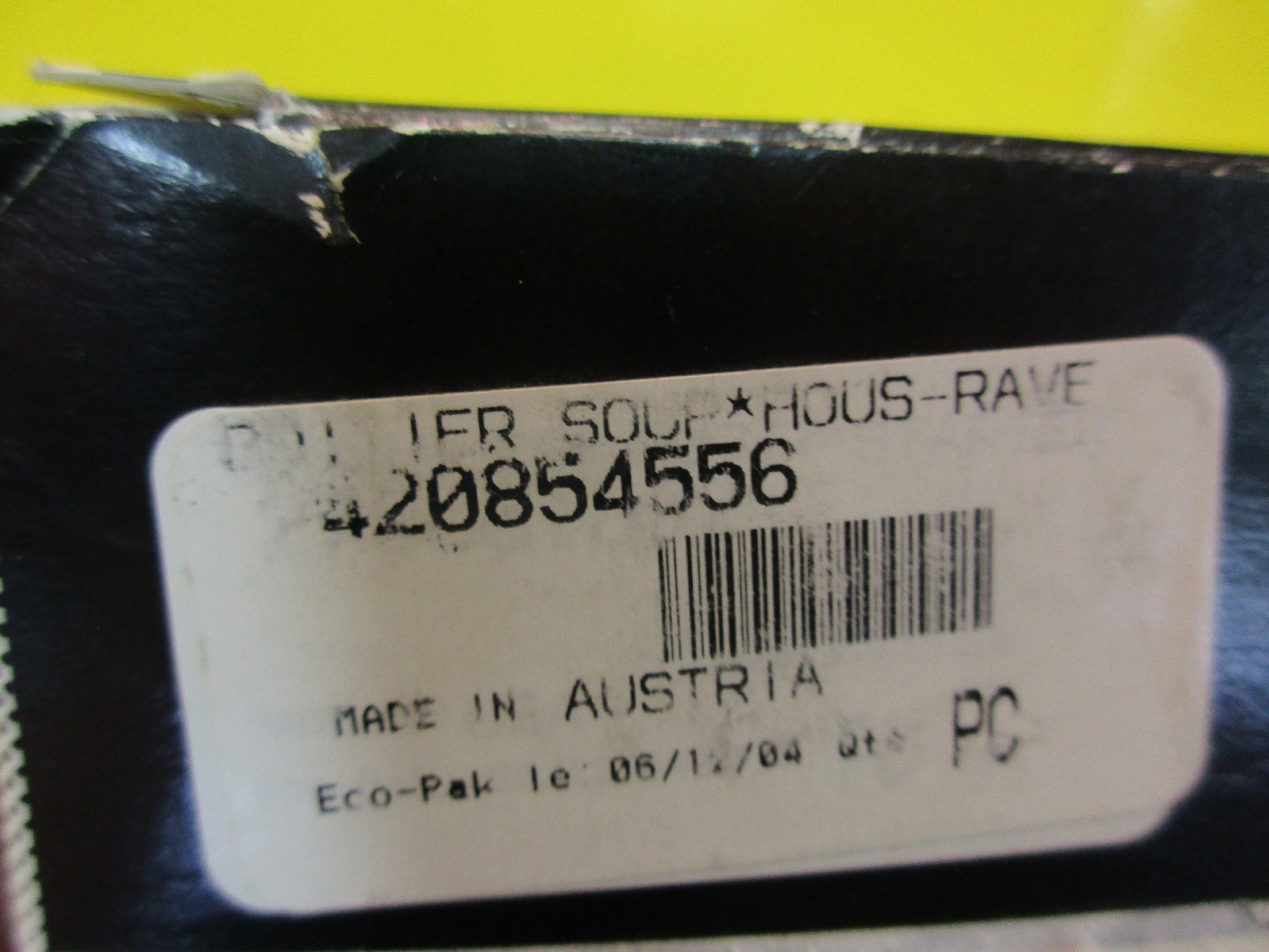 NEW OEM GENUINE SEADOO SEA DOO EXHAUST RAVE VALVE BASE HOUSING XP DI 3D