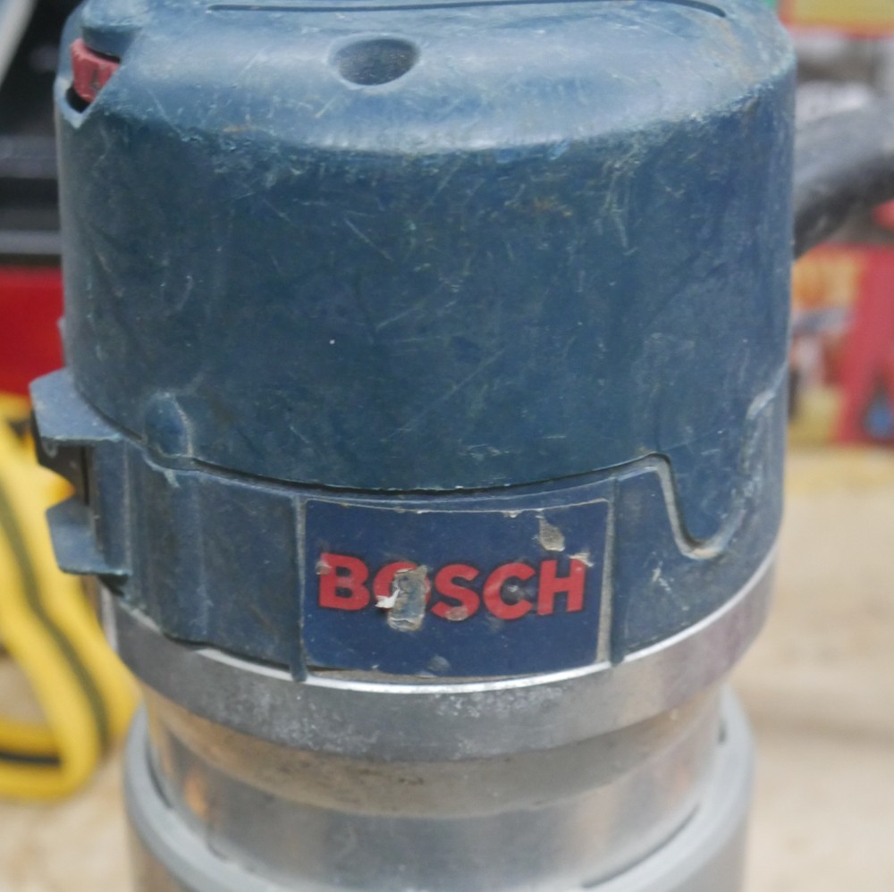 Bosch Model 1617EVS Router corded used