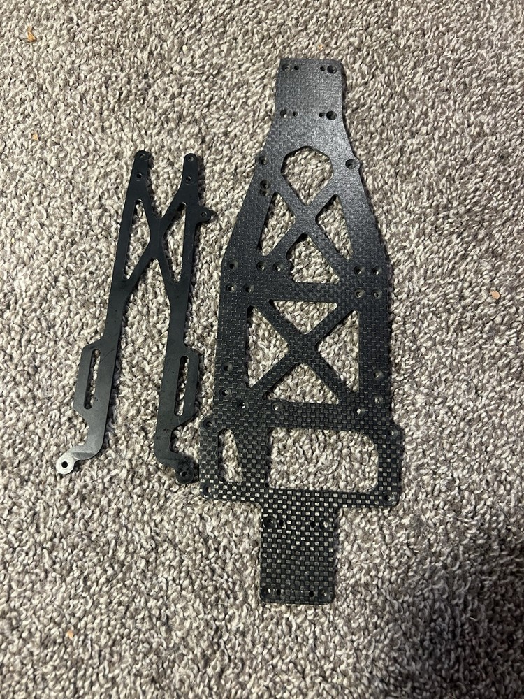Hpi rs4 carbon fiber chassis