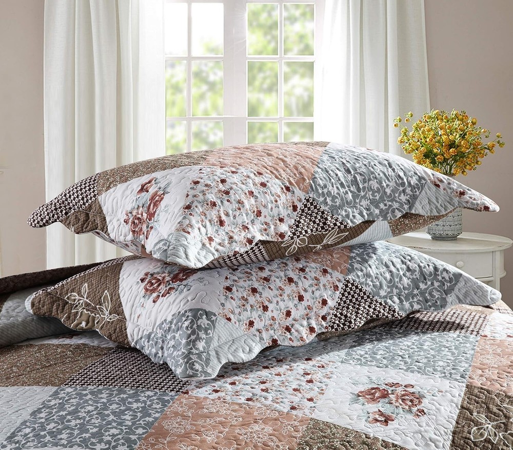 King Quilt Set with Shams - Soft Reversible Bedding