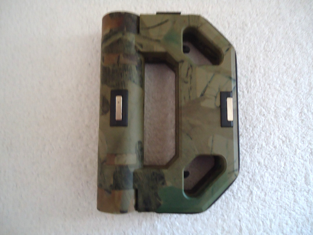 Might D Light Camo Multi Use Light Magnetic Back " Free Shipping "