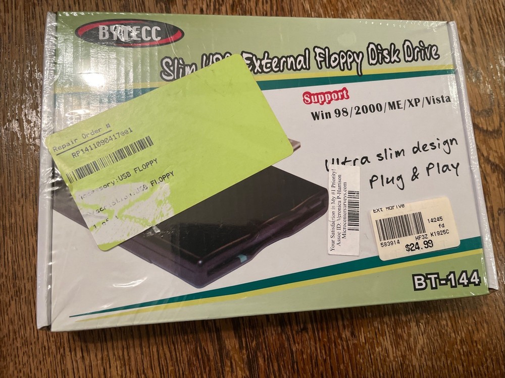 BYTECC BT-144 Slim USB External Floppy Disk Drive 3.5"  -- Plug & Play