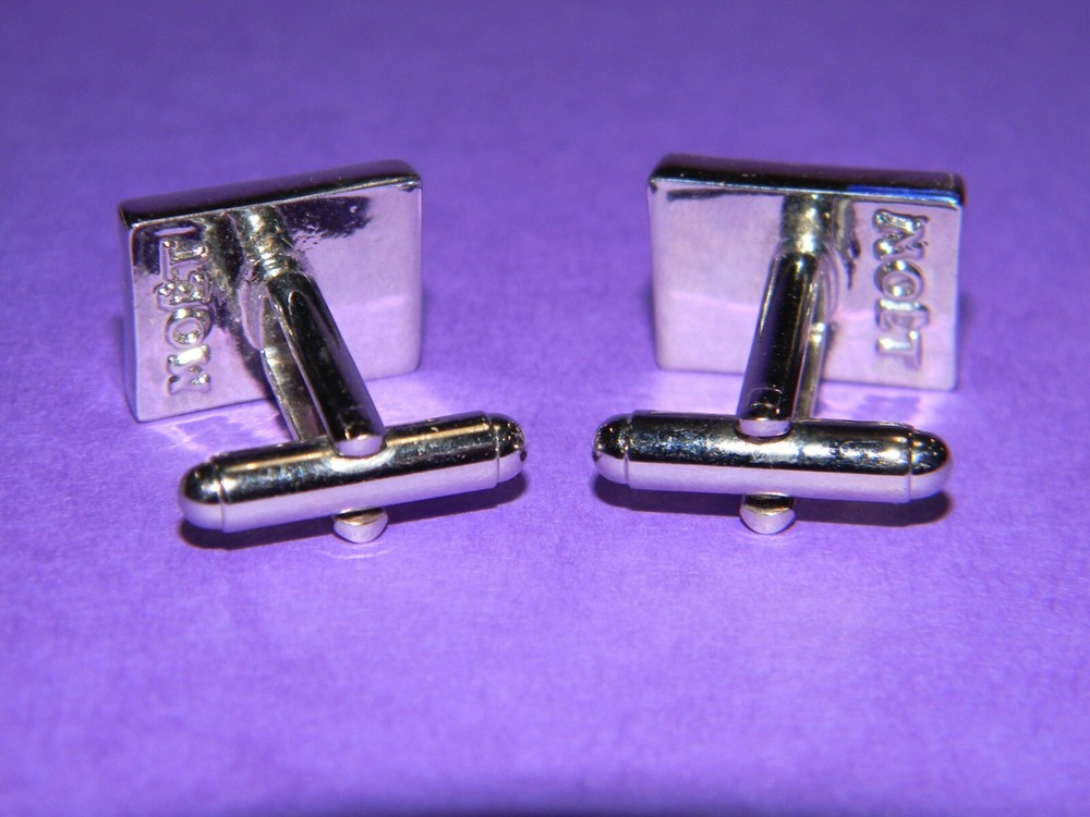Pair Vintage MOET Enamel Scuff Links