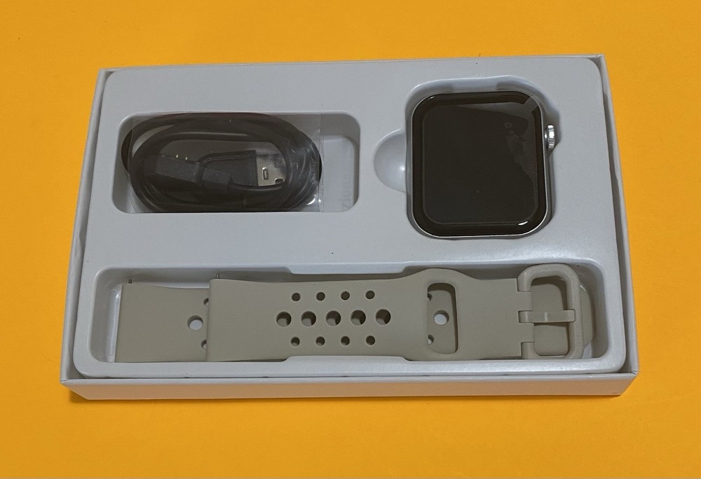 Efolen Smartwatch BT-CALL - New open Box