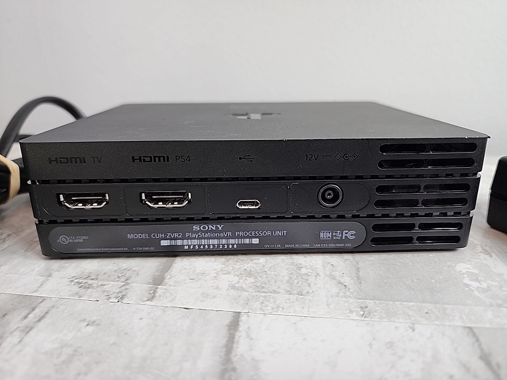 SONY PS4 VR Headset with Camera Bundle (PS4, Model CUH-ZVR2) Tested Working