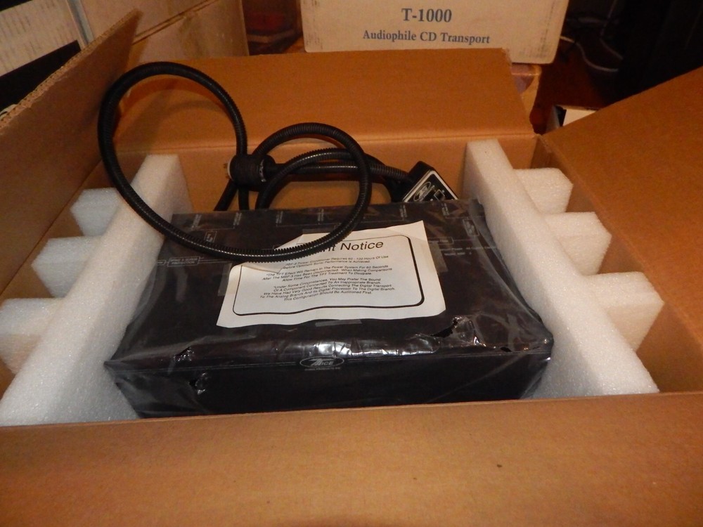 Tice Audio MBF-3 Multi Branch AC Filter With 16 Outlets