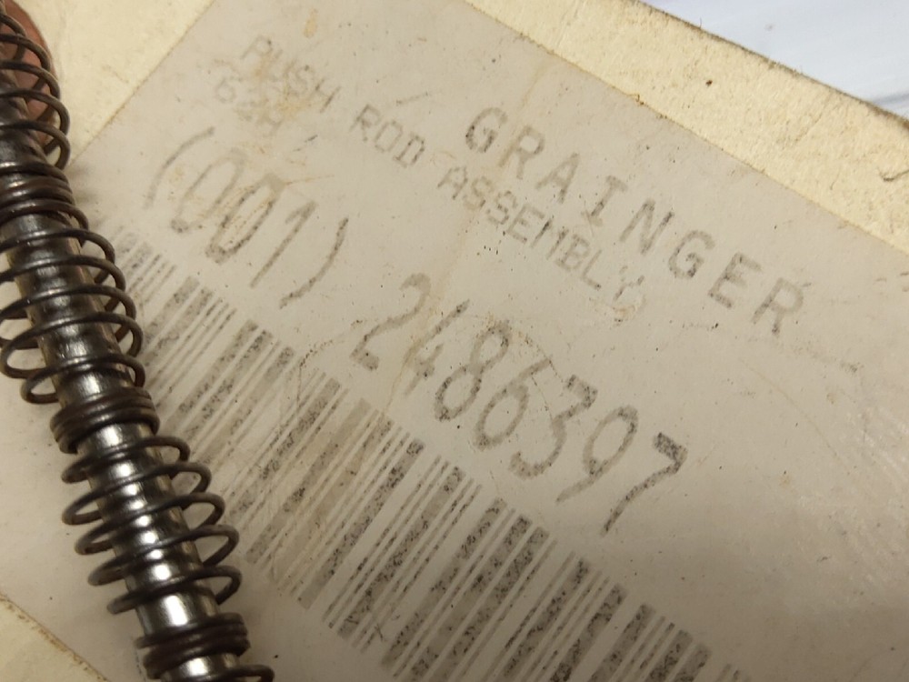 D-RING PUSHER ROD ASSEMBLY 2486397 (NEW)