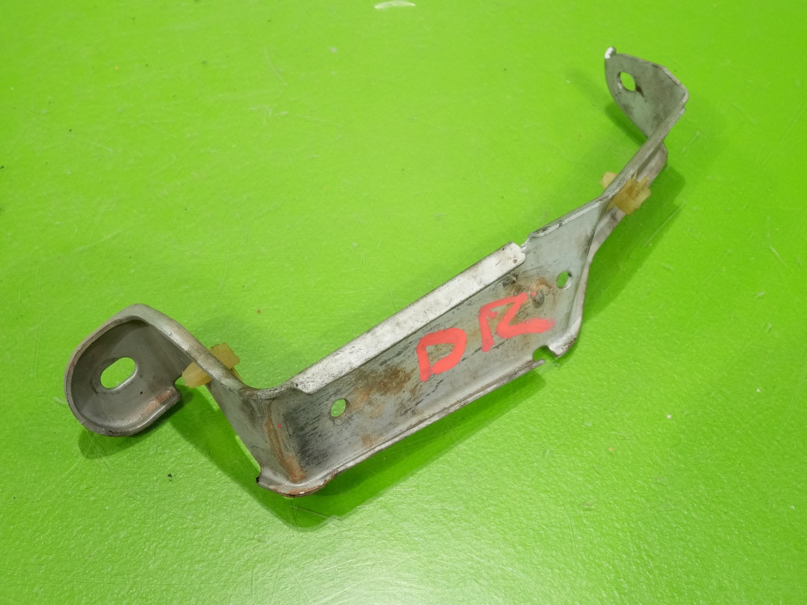 92-95 Civic OEM radiator overflow expansion tank mount bracket support Honda