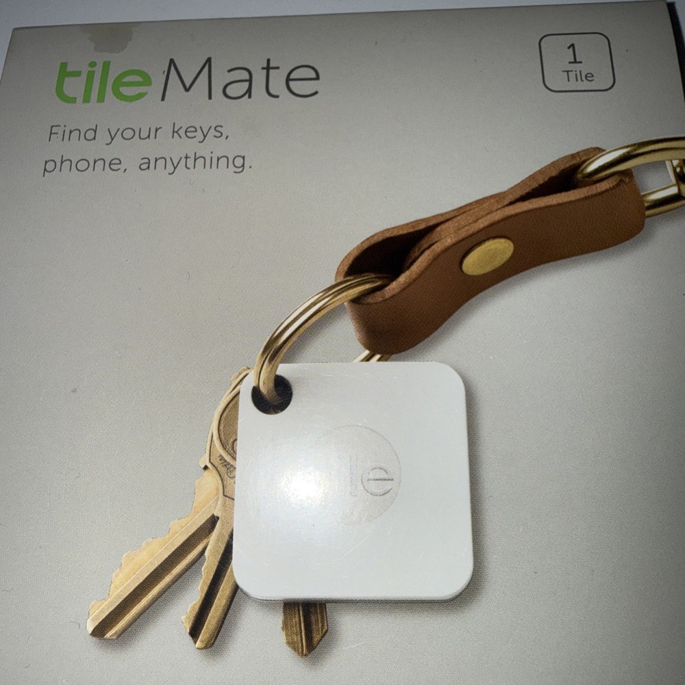 NEW Tile Mate Bluetooth Tracker for Keys Phone Wallet